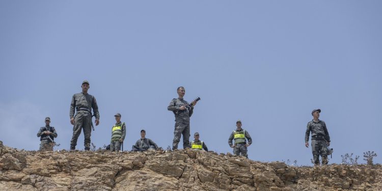 Ceuta, l'Europa si rivolta contro Sánchez sui migranti
