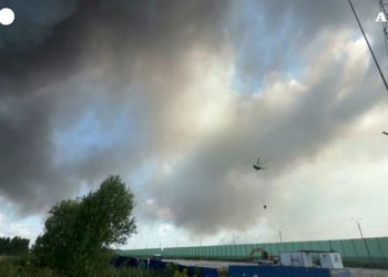 Oltre 600 droni ucraini su Mosca, tre feriti