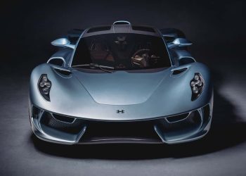 Hennessey Blackbird: hypercar analogica da 2,5 milioni