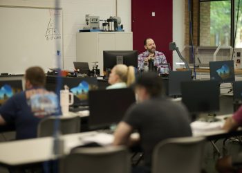 L'IA cambia le aule: appello a docenti e studenti