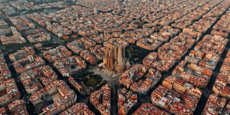 Ragazzo di Asolo in coma dopo un'aggressione a Barcellona